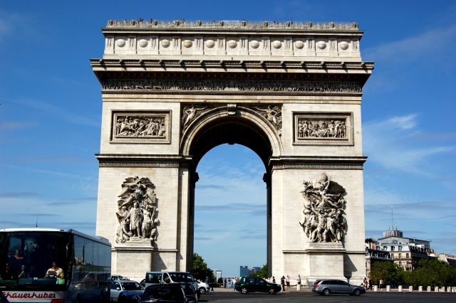 arc de triomphe in Paris, France