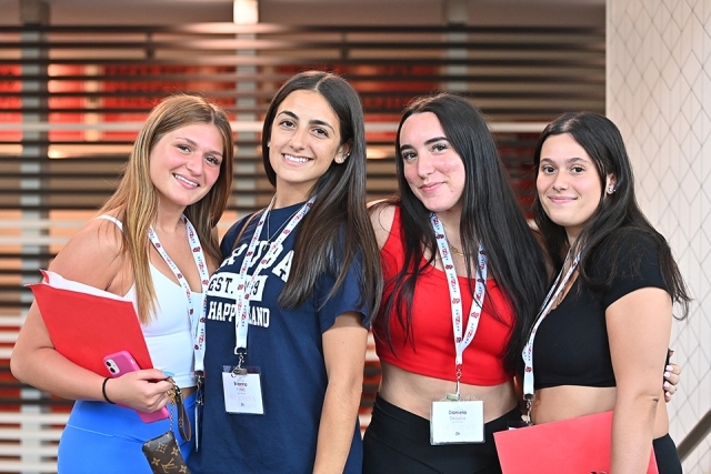 New Student Orientation Gives Equal Focus to Students and Parents
