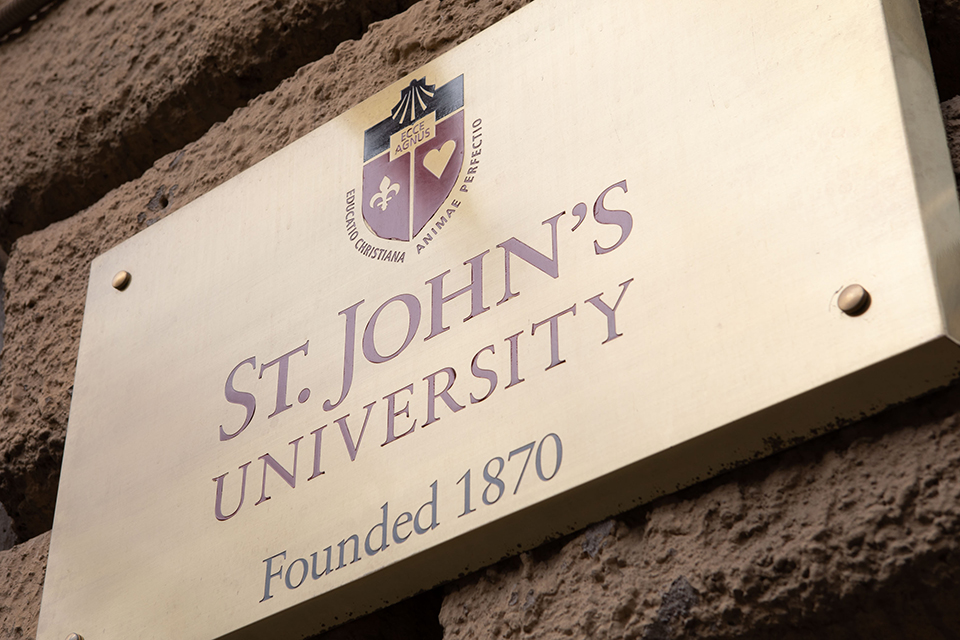 Rome Campus signage