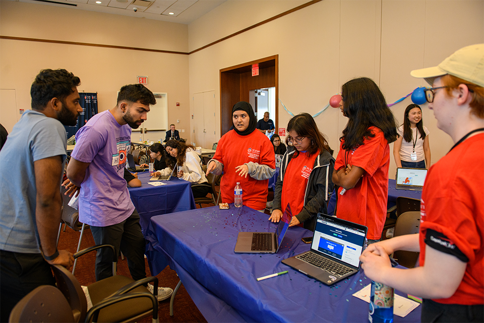 Coding Party at St. John’s Seeks to Tackle Gender Inequities in Programming