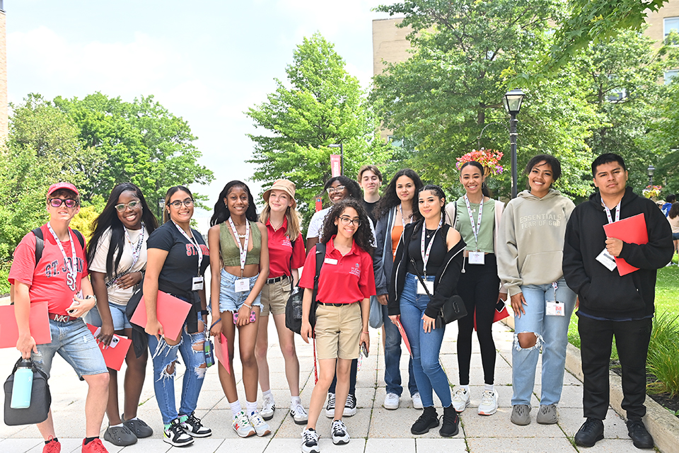 New Student Orientation Gives Equal Focus to Students and Parents St