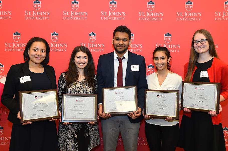Awards Luncheon Honors Student Workers Who SHinE | St. John's University