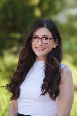 Portrait of Heather Ienopoli