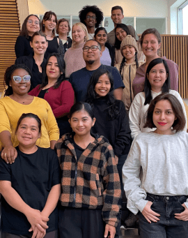 VID students pose for a photo