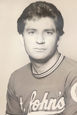 black and white photo of Wayne Rosenthal in his St. John's jersey