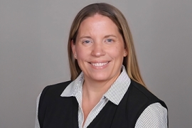 Sara McNamara headshot