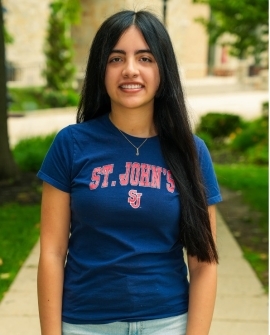 Orientation Leader 2026: Julisa Flores