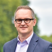 Maciek Nowak