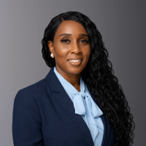 Tianja Samuel headshot.