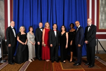 Annual President’s Dinner Celebrates Service and Scholarship