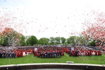 Commencement Image 960x640