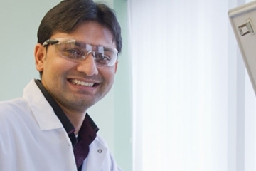 Rishi Mahajan ’09MS headshot