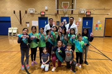 Pharmacy Students with Girl Scouts