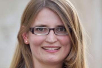 Petra Steinorth headshot