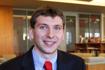 Christopher Cooper headshot