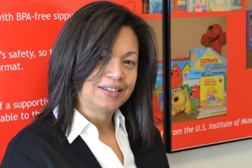 Shari Lee, Ph.D. headshot