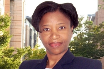 Stacey T. Warren headshot