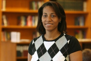 Wydna Lee Ortiz-Martin ‘08CPS headshot