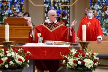 Fr. Shanley celebrating 2021 Baccalaureate Mass