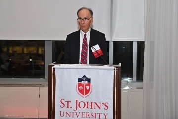 Alumni Convocation Honors Generations of Servant Leaders