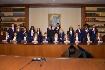 2024 President's Society group photo with Fr. Shanley