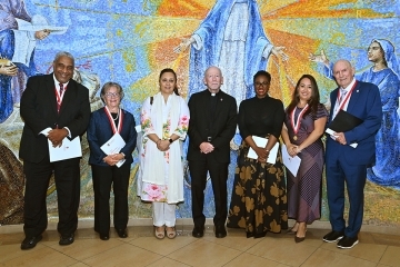 2025 Vincentian Convocation honorees, guests and Fr. Shanley in St. Thomas More Church lobby