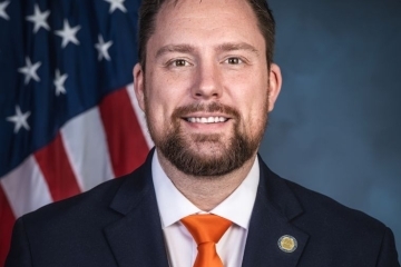 jason-loughran headshot