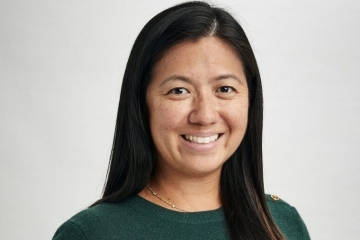 Jennifer Lam headshot