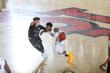 St. John’s Improves to 10-0 with 73-58 Win over Wagner