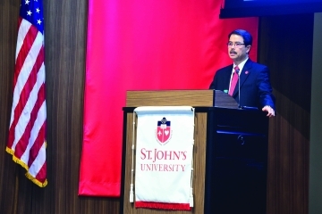 President Gempesaw at Podium