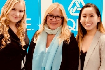 Three SRM students receive scholarships