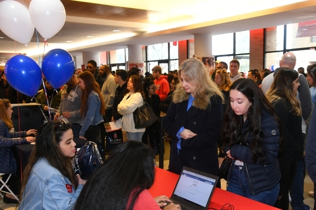 Accepted Student Day at Queens Campus