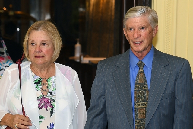 2019 Founder's Society Dinner attendees