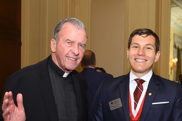 2019 Founder's Society Dinner attendees