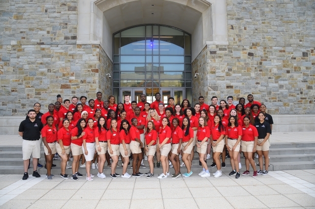 Group picture of orientation leaders