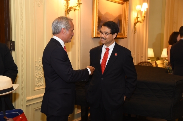 St. John’s University Receives Historic Gift from Lesley H. and William L. Collins