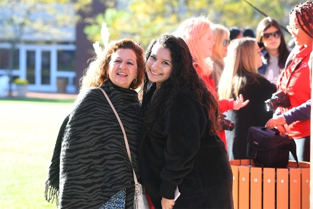 Prospective student on SI Campus