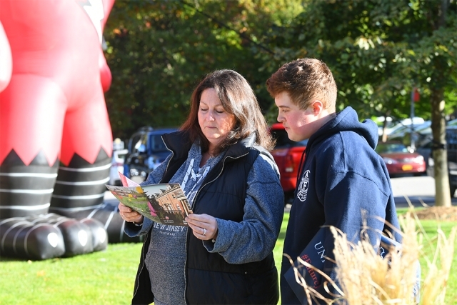 Welcome to our house SI 2019