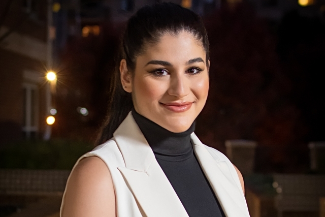 Donya Nasser headshot