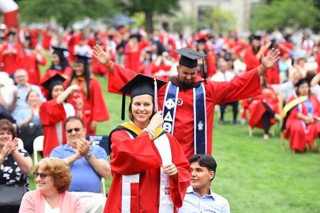 Graduates on the Great Lawn