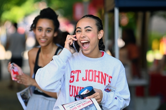 Student at Move In Day