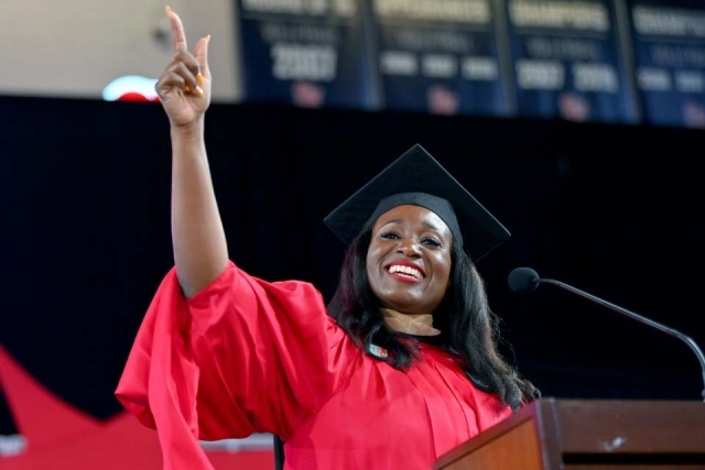 Student at 2022 New Student Convocation