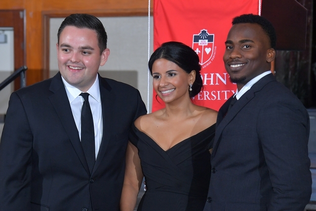 Twenty-Fifth Annual President’s Dinner Raises More Than $3 Million for Student Scholarships