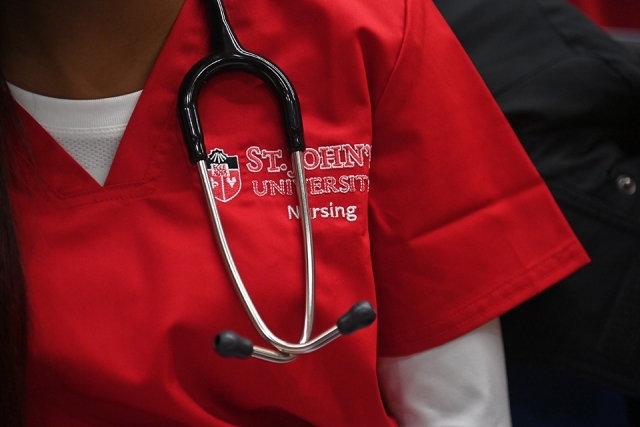 St. John’s University’s Nursing Program Celebrates First Pledge Ceremony