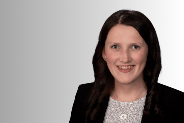 Kelly Lavery headshot