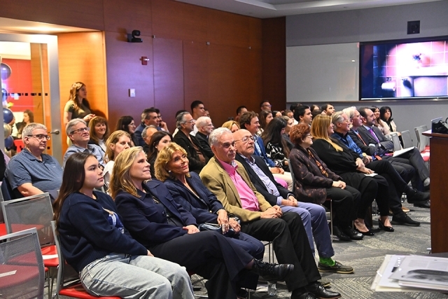 Jerry Della Femina talk attendees seated 