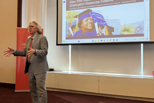 On Thursday, October 17, The School of Education and the New York State Blue Ribbon Commission on Graduation Measures co-hosted the Proposed Transformations in Graduation Forum. 