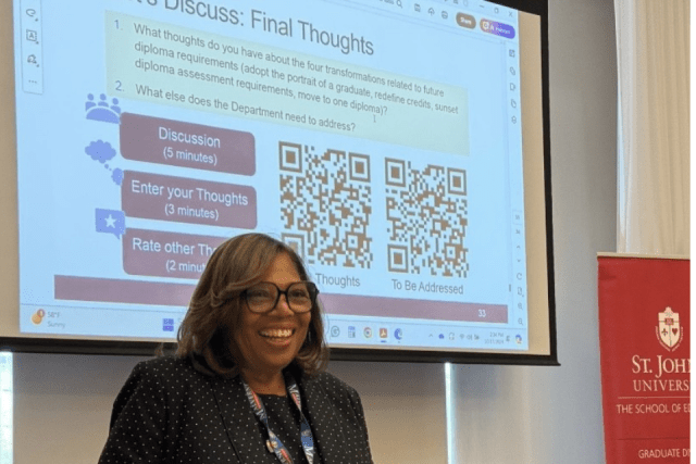 On Thursday, October 17, The School of Education and the New York State Blue Ribbon Commission on Graduation Measures co-hosted the Proposed Transformations in Graduation Forum. 