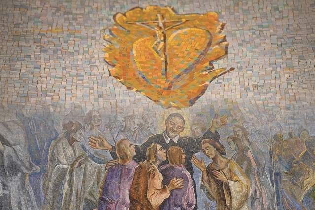 Mosaic of St. Vincent de Paul and gold heart with cross