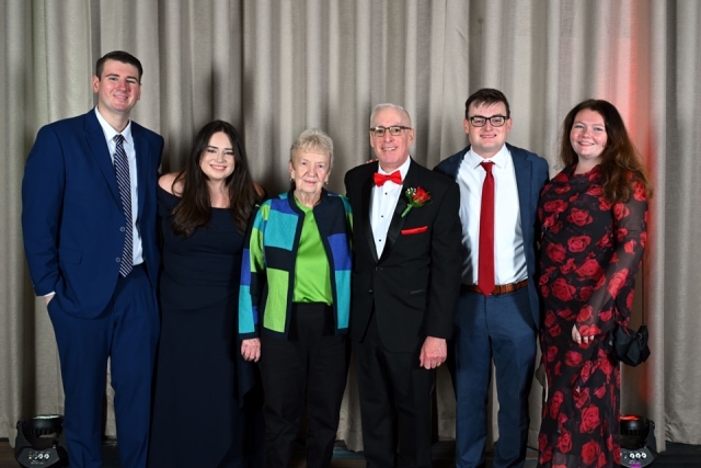 President's Dinner attendees